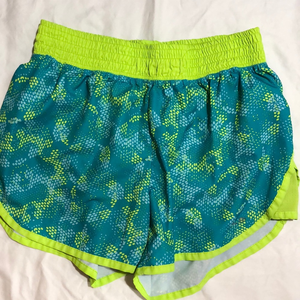 Champion (C9) women’s sport shorts